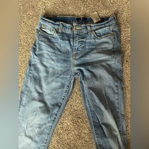 7 For All Mankind Straight-Leg Blue Denim Jeans good for if ur 5”5 and under